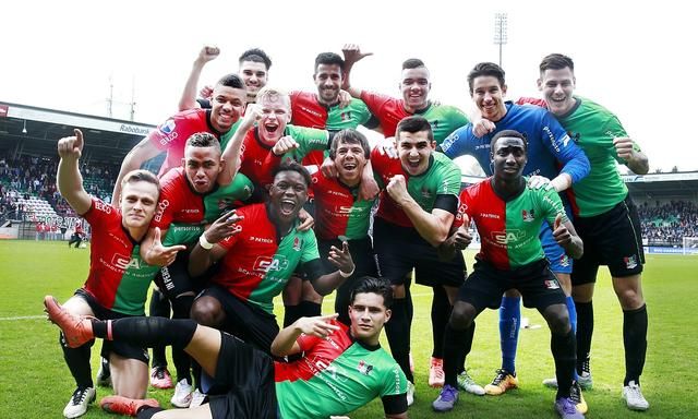 开局阶段的 开局阶段的