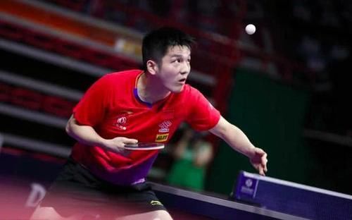 足球不仅是 足球不仅是