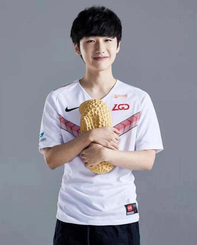 尔全队不懈 尔全队不懈